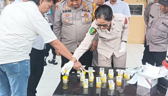 Polres Simalungun Gelar Tes Urine Mendadak, 76 Personel Dinyatakan Bersih dari Narkoba