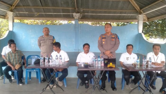 Kapolsek Tanah Jawa Hadiri Rapat Dengar Pendapat Layanan PDAM Tirta Lihou, Capai Tiga Kesepakatan Penting