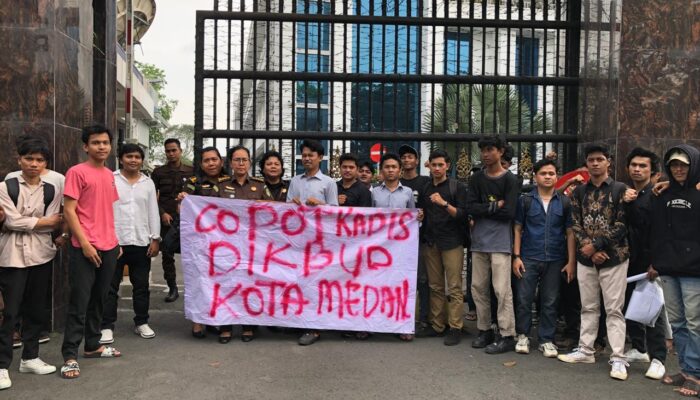 Aksi Unjuk Rasa HIPMASU Berujung Ricuh, Minta Poldasu Dan Kajatisu Periksa Pemenang Tender Rahmadan Fair