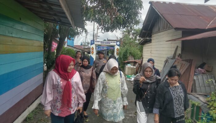 Polsek Sabangau Amankan Kunjungan Ibu Kalemdiklat Polri di Wisata Air Hitam  