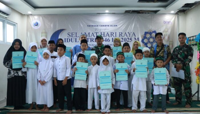 Korem 051/WKT Gelar Karya Bakti Untuk Negeri : Pembuatan Akta Kelahiran secara Massal untuk Anak Yatim di Cibarusah, Wujud Kepedulian TNI Kepada Masyarakat