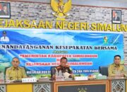 Dalam Rangka Penanganan Hukum Perdata dan Tata Usaha Negara, Bupati Simalungun dan Kajari Tantadangani Nota Kesepakatan