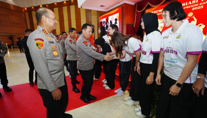 Hadiri Seremoni Apresiasi Tim Voli, Kapolri: Terus Bawa Harum Nama Institusi