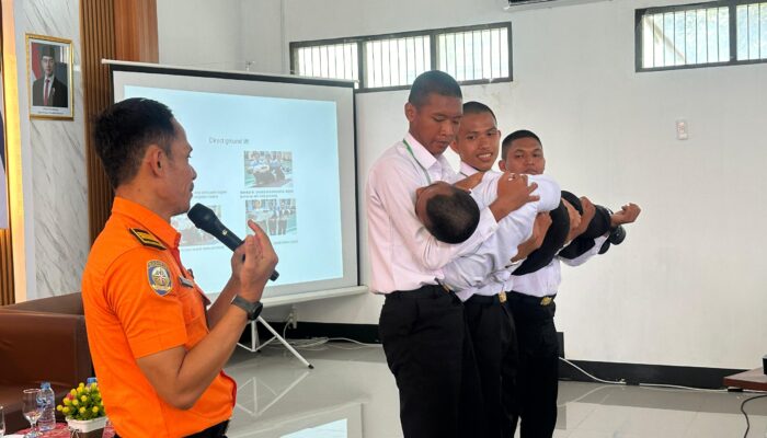 Hari Ke-7 Orientasi, CPNS Formasi TA 2024 Kanwil Ditjenpas Kalteng Terima Pembekalan Materi Penanganan Bencana Alam Bagi WBP dan Keprotokolan