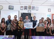 Jalankan Program TJSL, PT. Inalum Salurkan 16 Laptop ke Sekolah Samosir