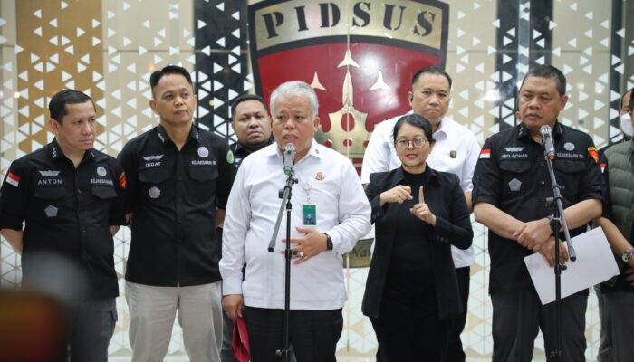 Penyidik JAM PIDSUS Tetapkan 4 Orang Tersangka Perkara Digitalisasi Pendidikan Kemendikbudristek