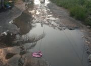 Warga Resah Pengelola Program Makan Bergizi Gratis  Diduga Buang Limbah Cair Dikomplek Pemukiman Warga.