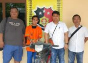 Setelah Diinterogasi Mengakui Perbuatannya, Warga Serahkan Pelaku Curanmor Ke Polsek Perdagangan