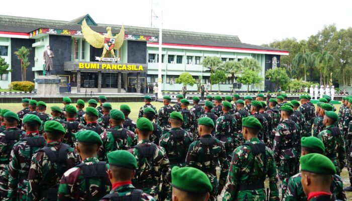 Anggota Kodim 1016/Plk Ikuti Upacara Peringatan Hari Juang TNI AD Tahun 2025