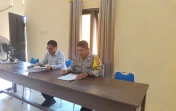 Bhabinkamtibmas Sabaru Mediasi Sengketa Lahan Warga di Jalan Sanang