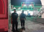 Jaga Keamanan Ibadah Ramadan, Personel Polresta Palangka Raya Amankan Salat Isya dan Tarawih di Tiga Masjid