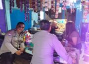 Santai Di Warung Kopi, Patroli Polsek Bukit Batu Imbau Masyarakat Manfaatkan Layanan 110