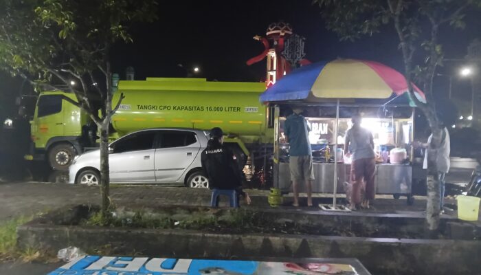 Kotim Darurat Jalan Bergelombang: Truk CPO 16.000 Liter Diduga Jadi ‘Predator’ Aspal Negara