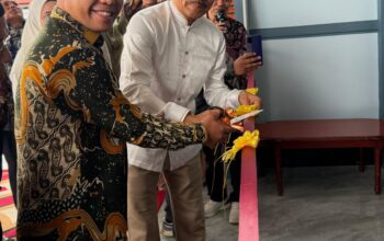 Tasyakuran Memasuki Rumah Baru, H Girun.SM Berikan Santunan Kepada Lansia Dan Anak Yatim