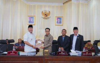 Bupati Batu Bara Hadiri Rapat Paripurna DPRD Sampaikan LKPJ 2025 dan Nota Ranperda