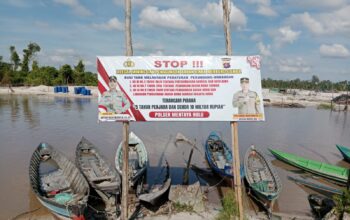 INVESTIGASI: Ironi Spanduk Larangan Illegal Mining di Kuala Kuayan, Penegakan Hukum atau Sekadar Pajangan?