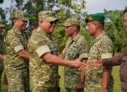Wakasad Dampingi Wapang TNI Tinjau Program Strategis Pemerintah di Pandeglang