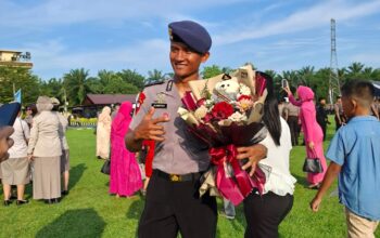 Keluarga Besar Kepala Desa Kandangan Batu Bara, Mengucapkan “Selamat Sukses Atas Kenaikan Pangkat Satu Tingkat” Kepada Briptu Alamsyah