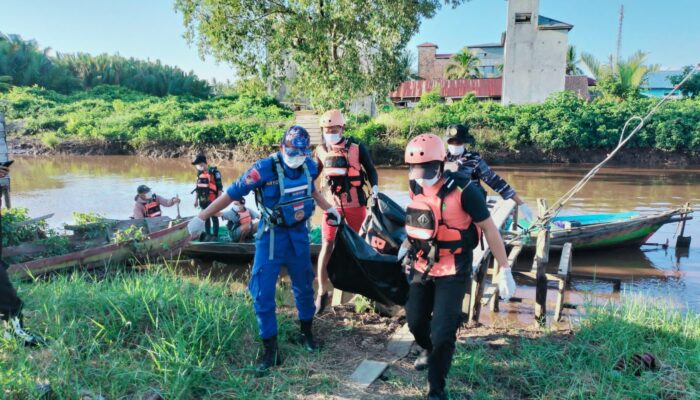 Telah Ditemukan Mayat Seorang Laki laki Atas Nama DD yang merupakan ABK / CREW Kapal TB KAPUAS BAHARI V