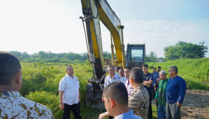 Komitmen Tingkatkan Pengelolaan Sampah, Bupati Batu Bara Tinjau Lokasi Rencana Pembangunan TPA di Kecamatan Sei Balai