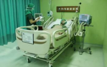 TEROR TERHADAP PERS: Wartawan Batam Ditikam, Diduga Buntut Liputan Judi dan Miras