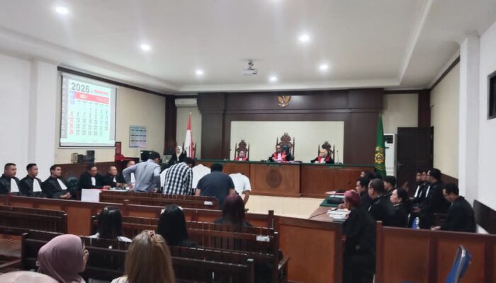 Sidang Perdana Kasus Korupsi Zirkon Kalteng Ditunda Karena Ada Praperadilan